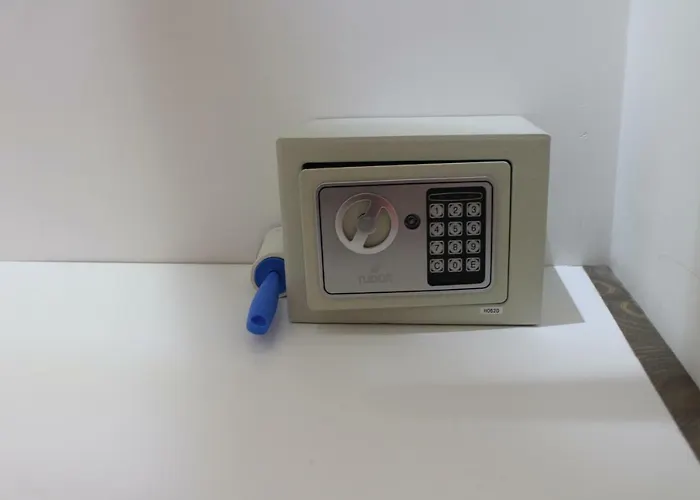 Piramide Πανσιόν 4*